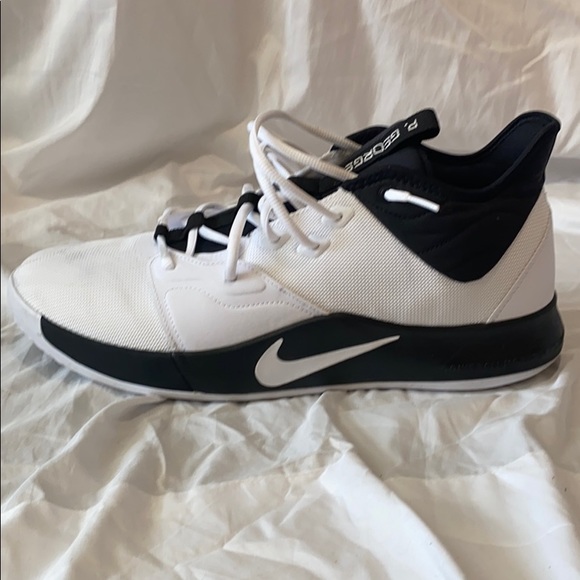 Nike PG3 Men’s Basketball shoe Size 14 - Picture 3 of 4